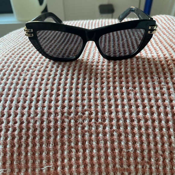 Gorgeous Christian Dior Sunglasses main image 4